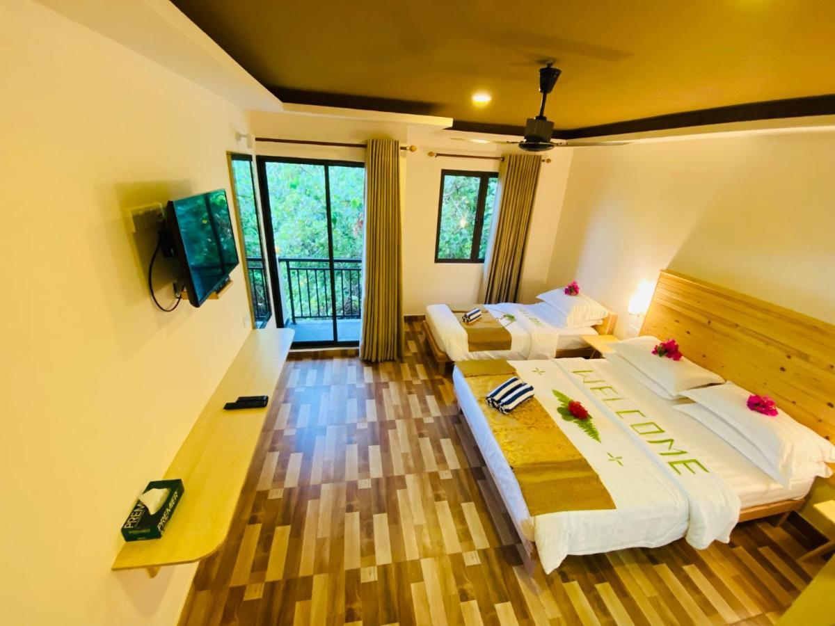Paguro Seaview Hotel Bodufolhudhoo Exterior photo